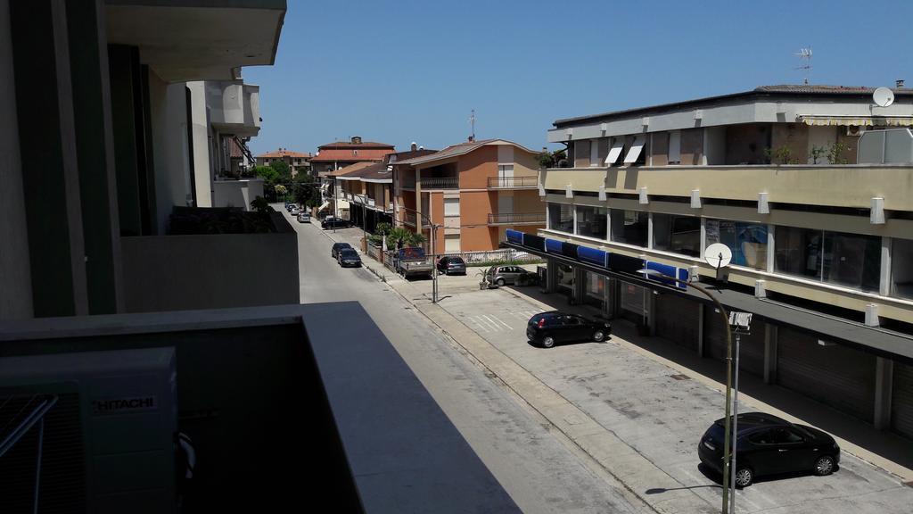 Casa Vacanza Pse Porto SantʼElpidio Exterior foto